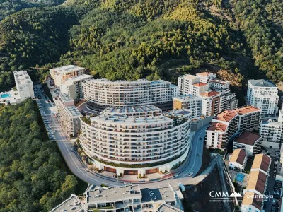 EXCLUSIVE SIGNATURE CLUB RESIDENCE ON THE PICTURESQUE COAST OF MONTENEGRO